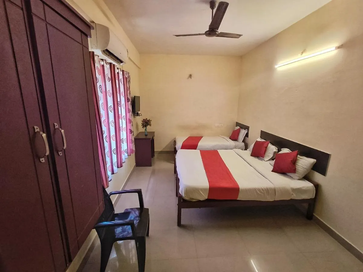 موتيل Kochi Chalil Residency 0*,