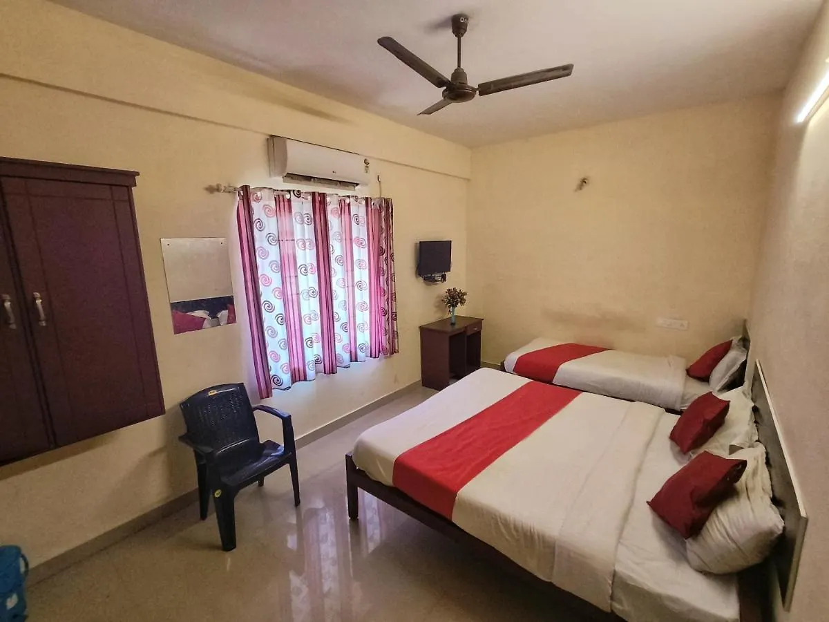 موتيل Kochi Chalil Residency