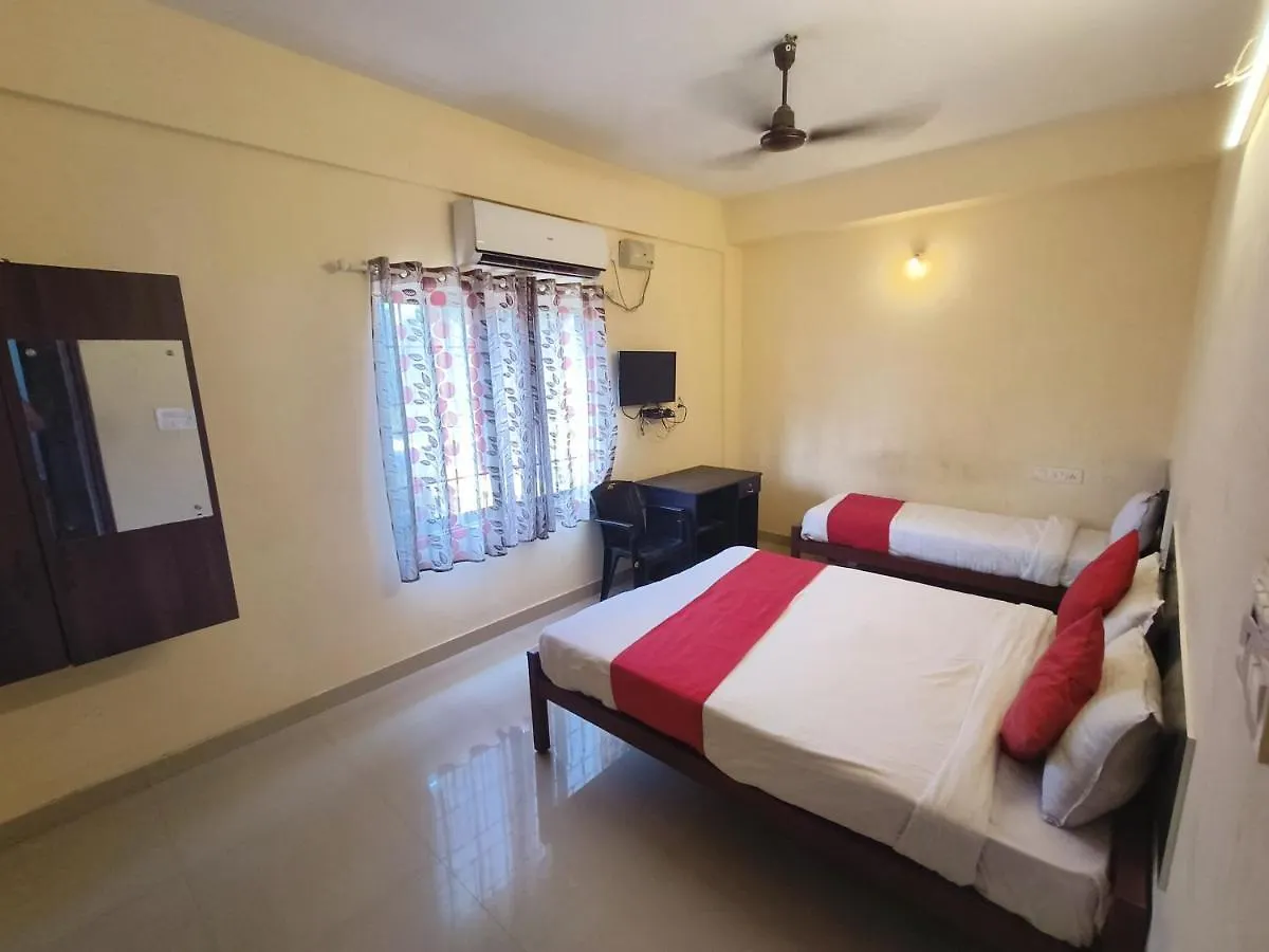 موتيل Kochi Chalil Residency